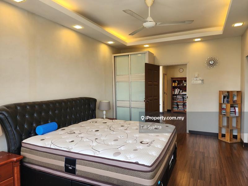 Rumah Berkembar untuk Dijual di Kelana Jaya, Petaling Jaya oleh Fifi Syafiza - iProperty.com.my