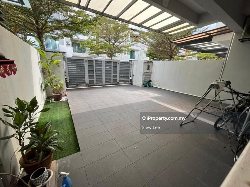 3-storey Terraced House for Sale in Kota Damansara, Selangor by Siew Lee - iProperty.com.my
