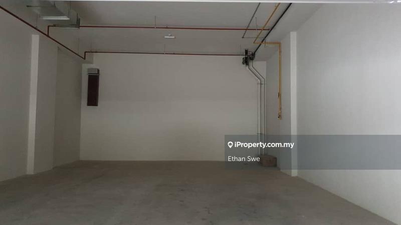 Shop / Office for Rent in Ground Floor Shop, High Exposure, Sungai Buloh by Ethan Swe - iProperty.com.my