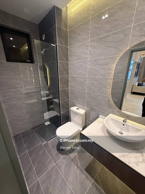 Kediaman Servis untuk Dijual di D'Summit Residences oleh Warren Tong - iProperty.com.my