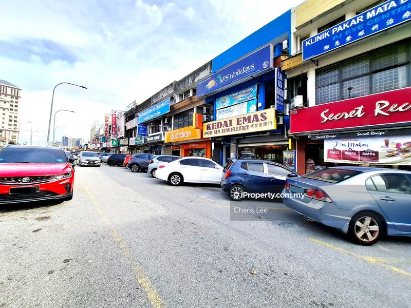 Kedai untuk Dijual di Seksyen 1, Petaling Jaya oleh Charis Lee - iProperty.com.my