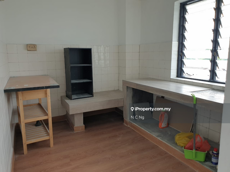 Rumah Berangkai 2 Tingkat untuk Dijual di Seksyen 5, Petaling Jaya oleh N C Ng - iProperty.com.my