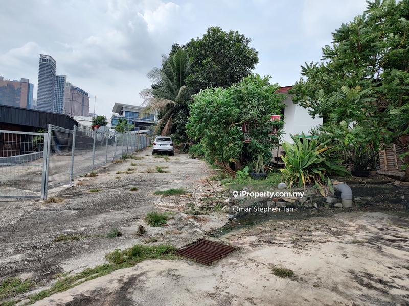 Tanah Komersial untuk Dijual di Kampung Sungai Penchala, Sungai Penchala oleh Omar Stephen Tan - iProperty.com.my