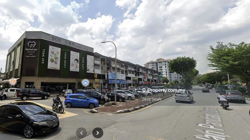 For Sale - ⭐ High ROI ⭐ Monthly Collected Rental RM17,500 ⭐ Corner ⭐