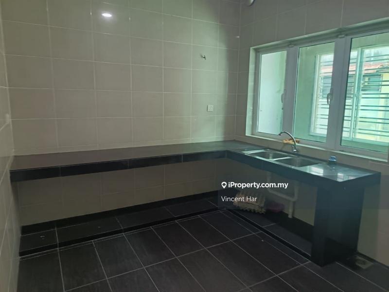 Rumah Teres 2-Tingkat untuk Dijual di Taman Persona, Sitiawan oleh Vincent Har - iProperty.com.my