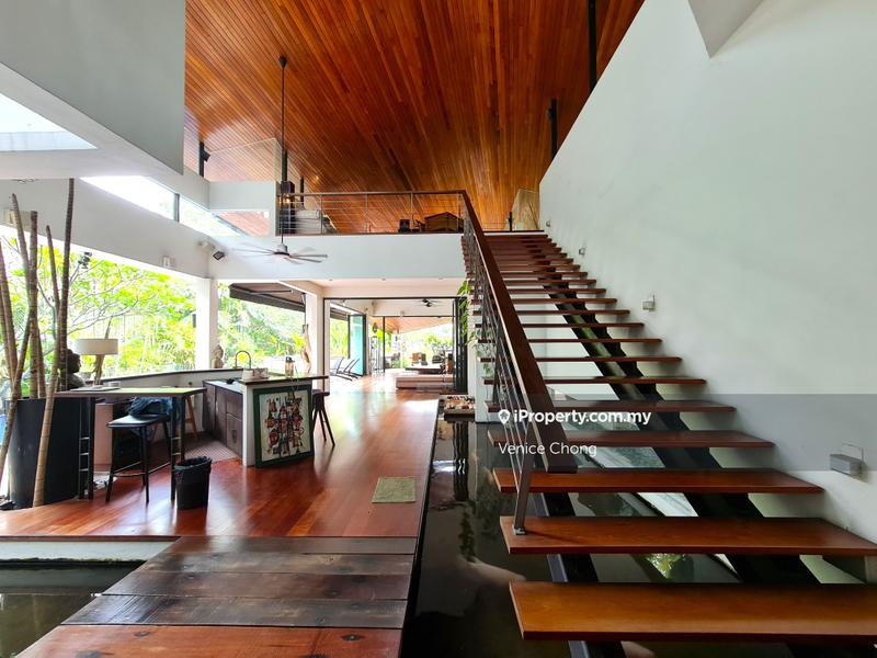 Bungalow House for Sale in Bukit Gita Bayu, Seri Kembangan by Venice Chong - iProperty.com.my