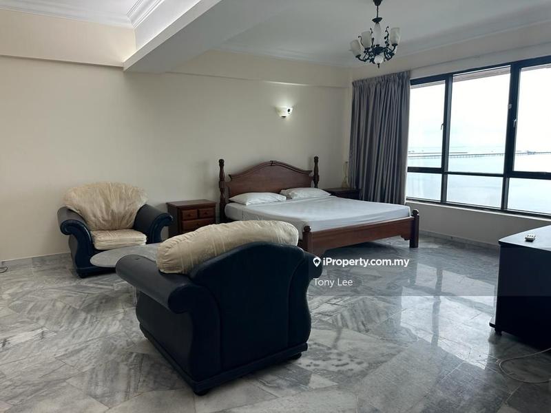 Apartment for Sale in Glory Beach Resort by Tony Lee - iProperty.com.my