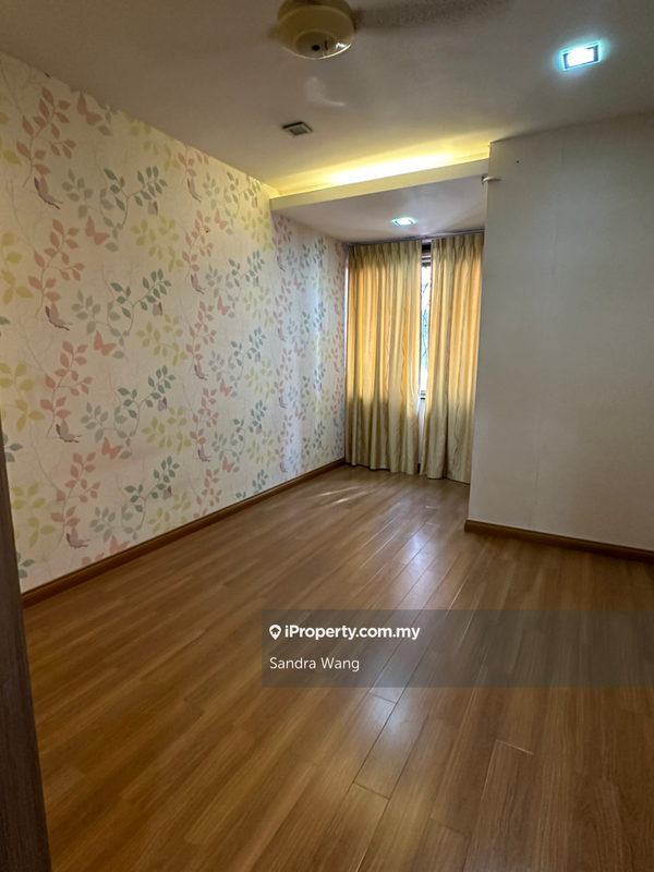 2.5-storey Terraced House for Sale in Bandar Utama 6, Bandar Utama by Sandra Wang - iProperty.com.my