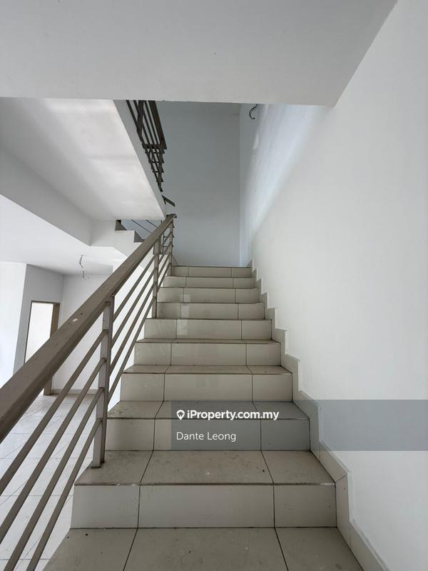 3-storey Terraced House for Sale in Taman Sri Tanjung, Semenyih by Dante Leong - iProperty.com.my