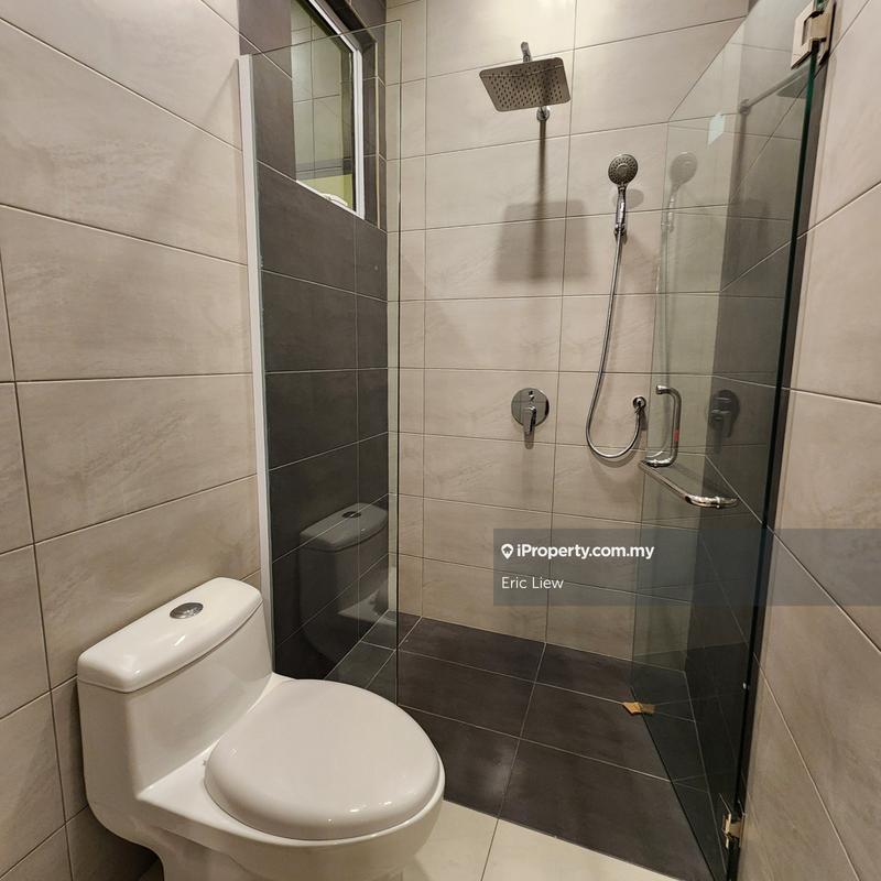 Service Residence for Sale in Gustina Residence by Eric Liew - iProperty.com.my