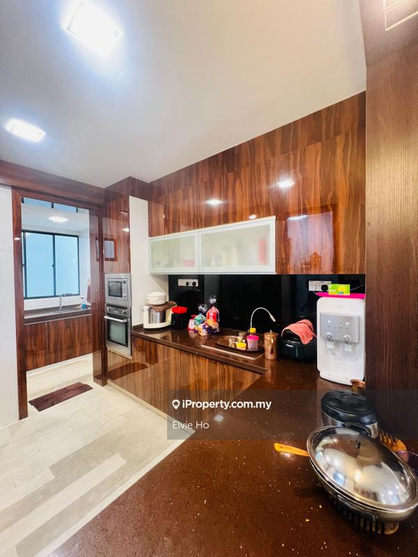 Condominium for Sale in Papillon Desahill Condominium by Elvie Ho - iProperty.com.my