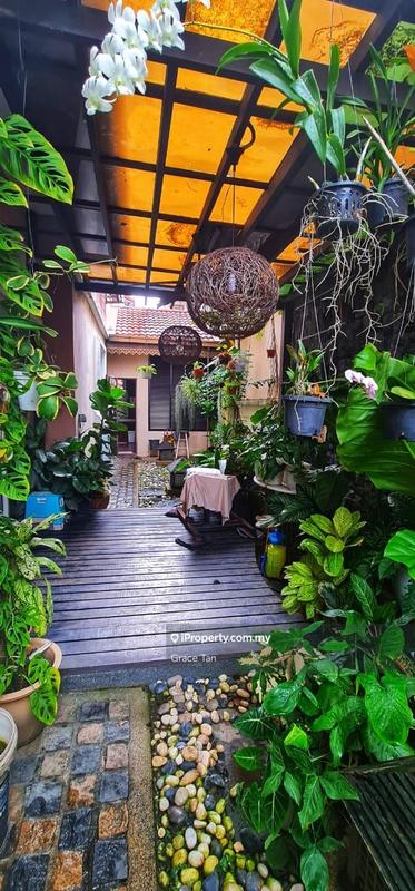Bungalow House untuk Dijual di Bandar Putra Permai, Seri Kembangan oleh Grace Tan - iProperty.com.my