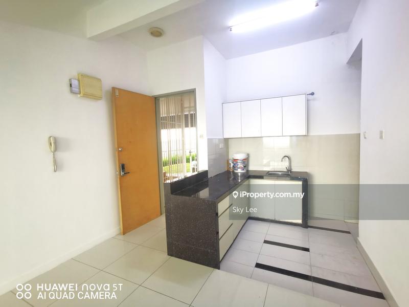 Kediaman Servis untuk Dijual di Skypod Residence oleh Sky Lee - iProperty.com.my