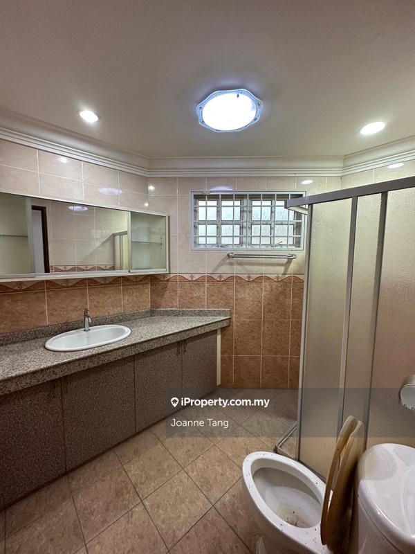 Bungalow House for Sale in 2STY CORNER Bukit Cheras,Damai Perdana, Alam Damai, Cheras by Joanne Tang - iProperty.com.my