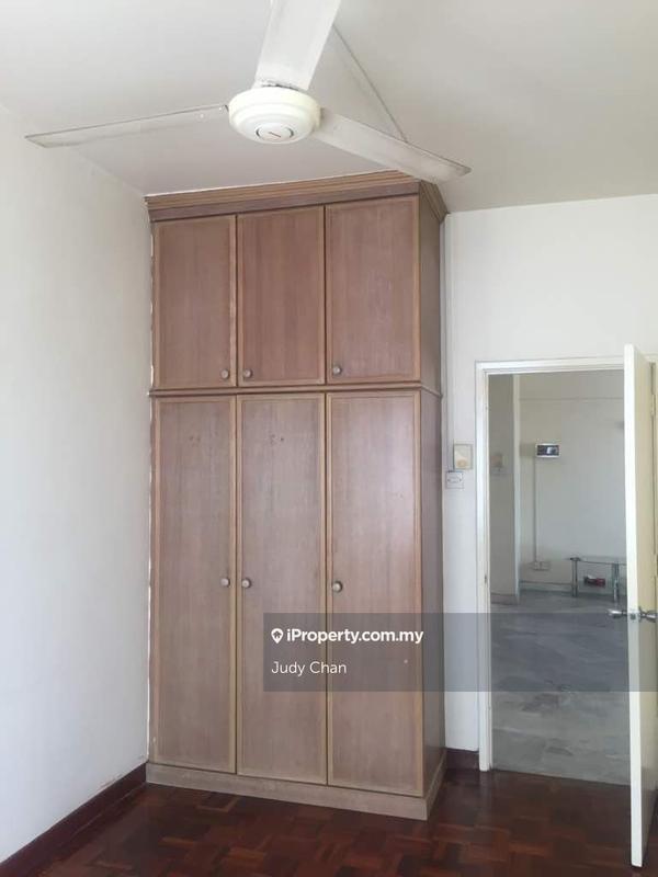 For Sale - Subang Perdana Goodyear Court 9