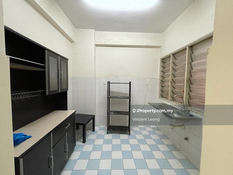 Apartment for Sale in Seri Puri by Vincent Leong - iProperty.com.my