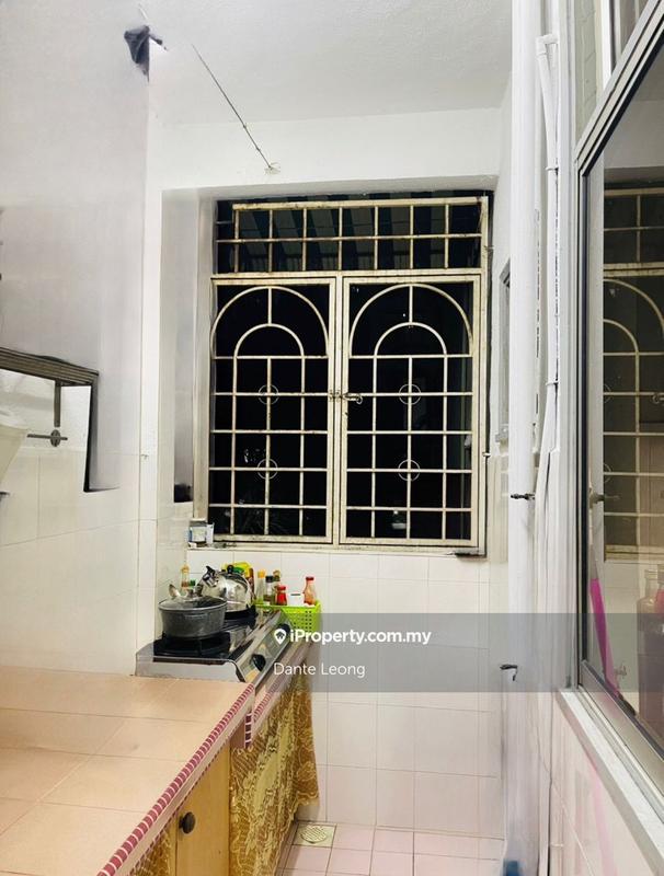 Pangsapuri untuk Dijual di Subang Perdana Goodyear Court 9 oleh Dante Leong - iProperty.com.my