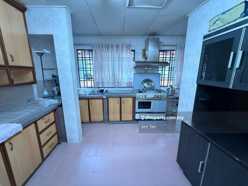Rumah Berangkai 2 Tingkat untuk Dijual di Bukit Jelutong, Shah Alam oleh Jen Tan - iProperty.com.my