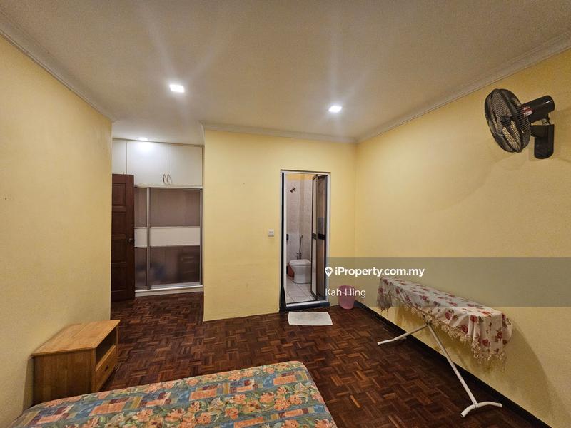 Rumah Berangkai 2 Tingkat untuk Dijual di Taman Desa Utama, Taman Desa oleh Kah Hing - iProperty.com.my