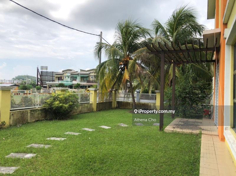 Rumah Teres 2.5-Tingkat untuk Dijual di Pajam, Nilai oleh Athena Cho - iProperty.com.my