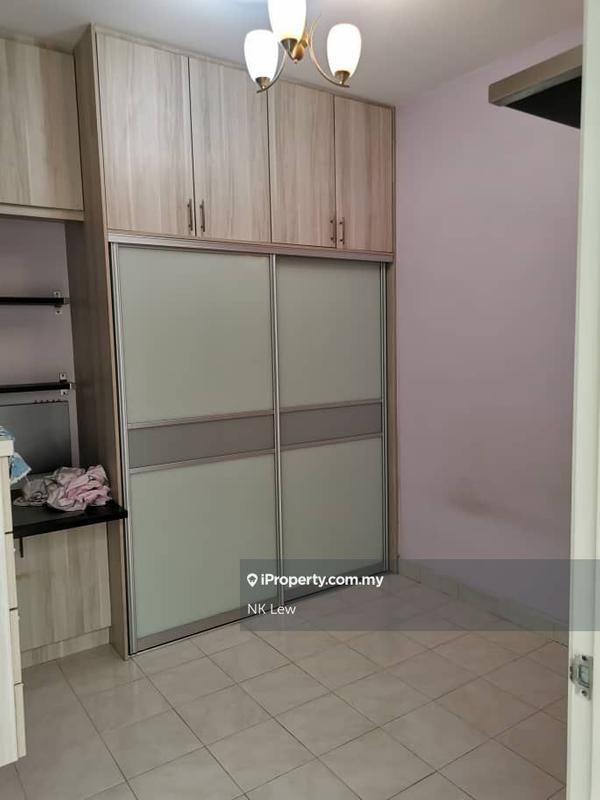 Apartment for Sale in Puteri Bayu Apartment by NK Lew - iProperty.com.my