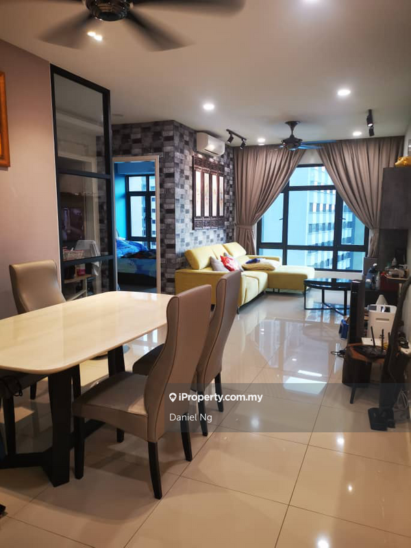 For Sale - Pearl Suria