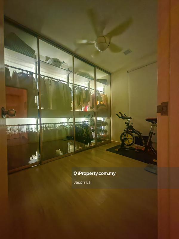 For Sale - Aston Kiara 3