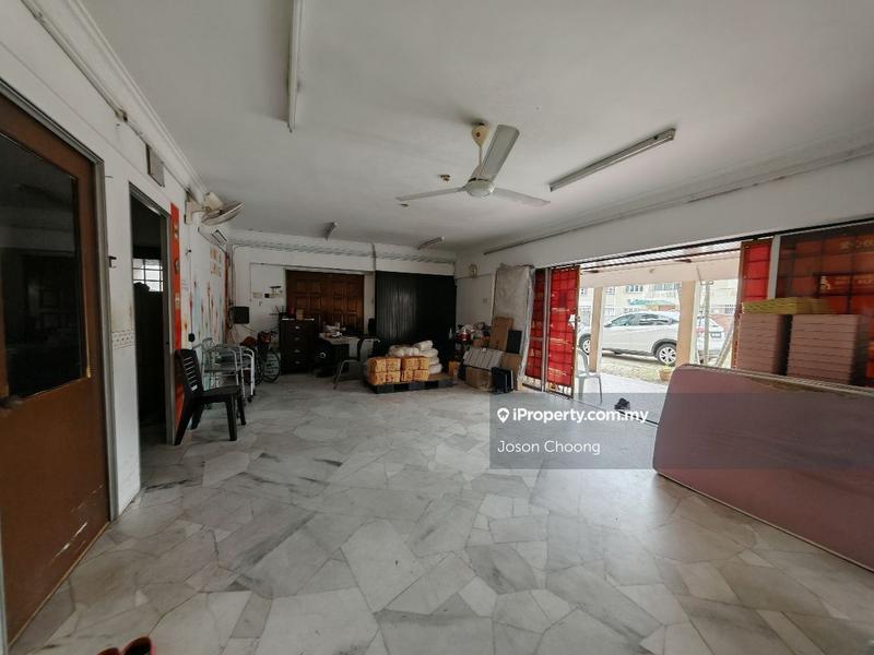 Bungalow House for Sale in Taman Overseas Union (Taman Oug), Jalan Klang Lama (Old Klang Road) by Joson Choong - iProperty.com.my