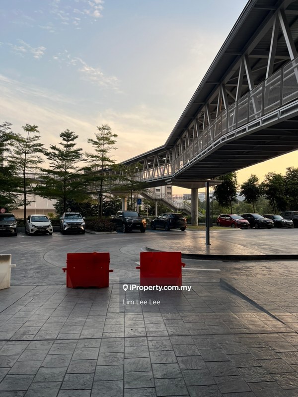 Kediaman Servis untuk Disewa di Setia City Residences oleh Lim Lee Lee - iProperty.com.my