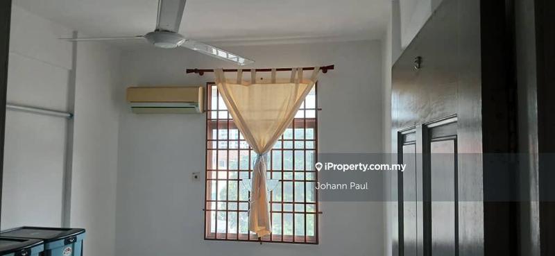 Condominium for Sale in Hillside Garden by Johann Paul Gregory - iProperty.com.my