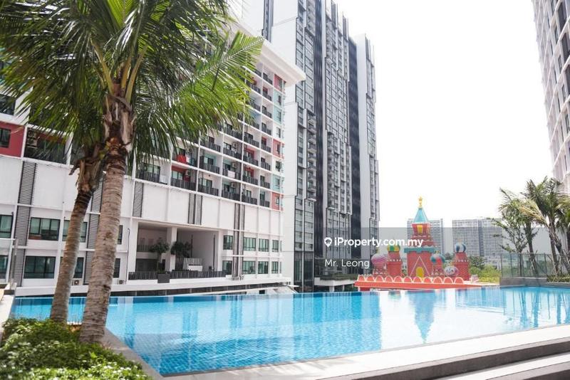 Kediaman Servis untuk Dijual di i-Suite @ i-City oleh Mr. Leong - iProperty.com.my