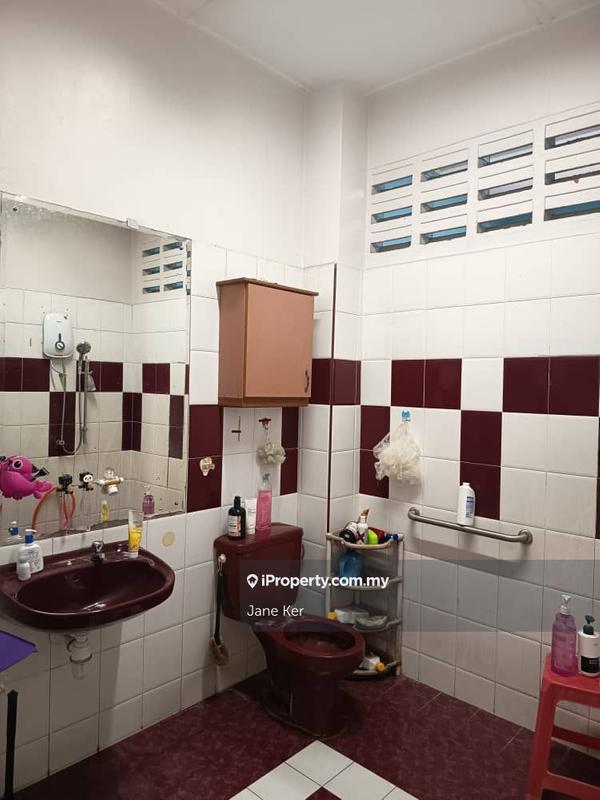 Rumah Teres 2-Tingkat untuk Dijual di Happy Garden, Kuchai Lama oleh Jane Ker - iProperty.com.my