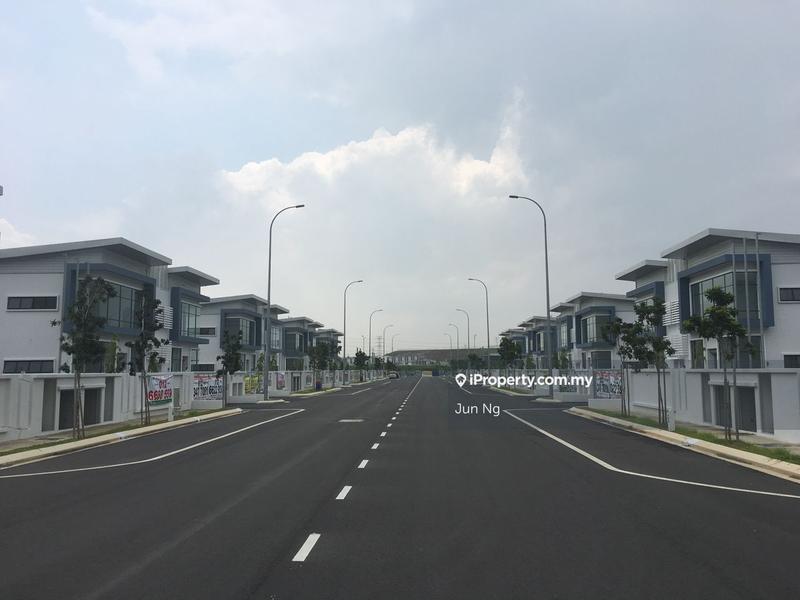 Kilang Berkembar untuk Disewa di Gateway 16, Jalan Astana Bandar Bukit Raja, Klang oleh Jun Ng - iProperty.com.my