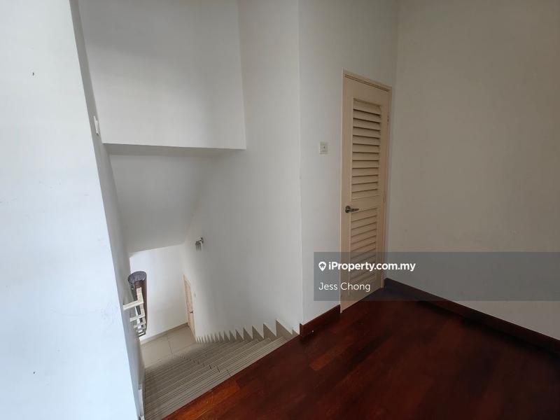 Rumah Bandar untuk Disewa di 16 Sierra, Puchong oleh Jess Chong - iProperty.com.my