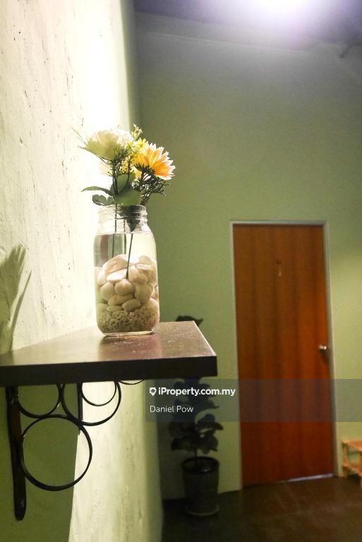 Shop for Sale in Kampung Pantai, Melaka City by Daniel Pow - iProperty.com.my