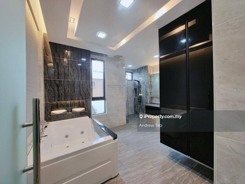 Rumah Berkembar untuk Dijual di Taman Sri Intan, Johor Bahru oleh Andrew Teo - iProperty.com.my