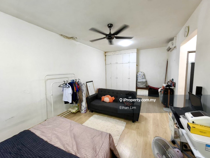 Service Residence for Sale in Larkin Heights by Ethan Lim - iProperty.com.my