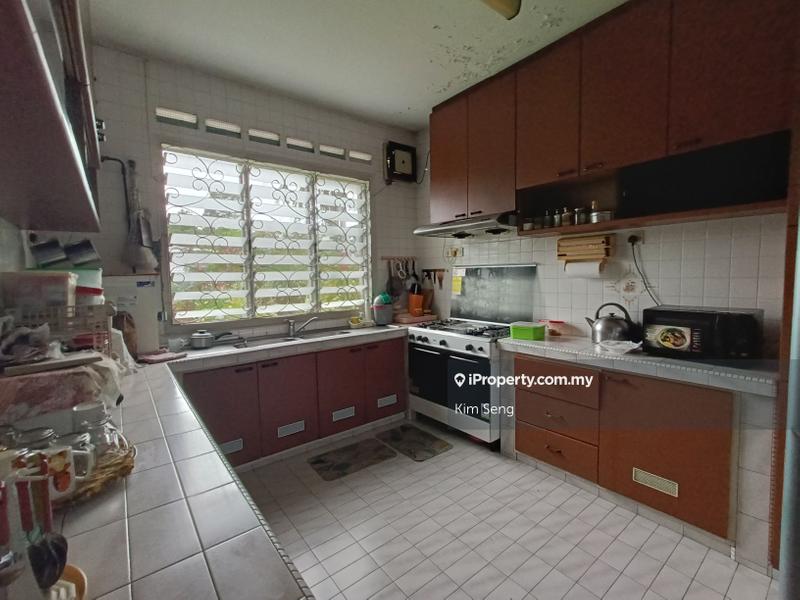Bungalow House for Sale in Sunrise Park 11000 sqft, Kluang by Kim Seng - iProperty.com.my