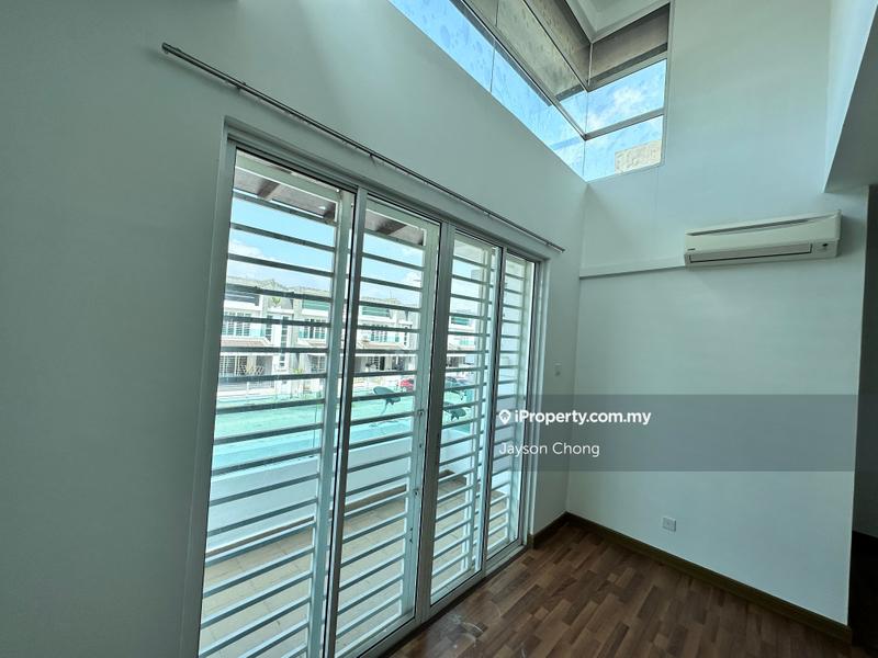 Rumah Teres 2-Tingkat untuk Dijual di Taman Tiara East, Semenyih oleh Jayson Chong - iProperty.com.my