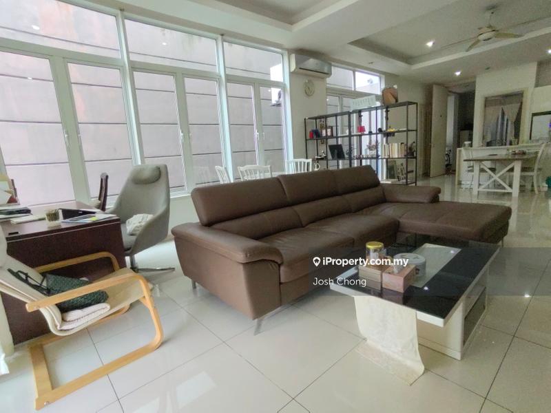 Townhouse for Sale in Putra Heights, Subang Jaya by Josh Chong - iProperty.com.my