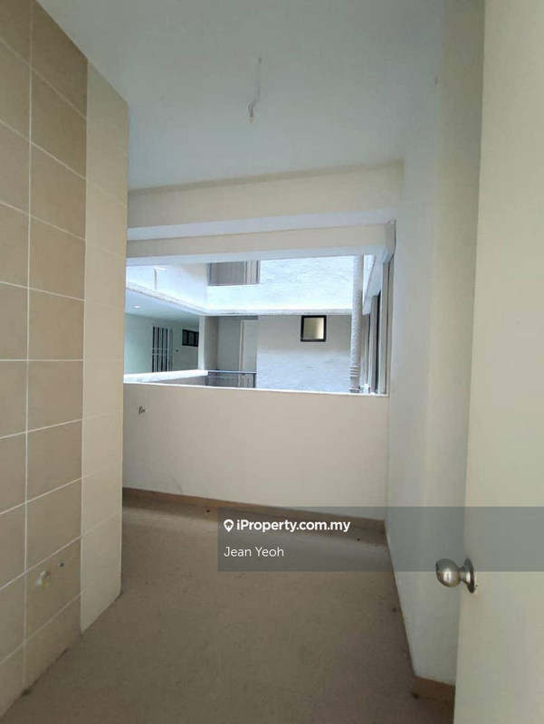 For Sale - Upper East @ Tiger Lane