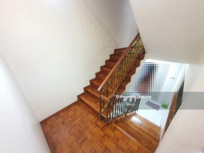 Rumah Teres untuk Dijual di Taman Bukit Jaya, Ulu Tiram oleh Alicia Shum - iProperty.com.my