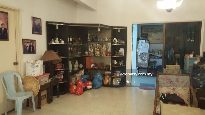 Rumah Berangkai 2 Tingkat untuk Dijual di Kuala Lumpur, Taman Desa oleh Alice Hoon - iProperty.com.my