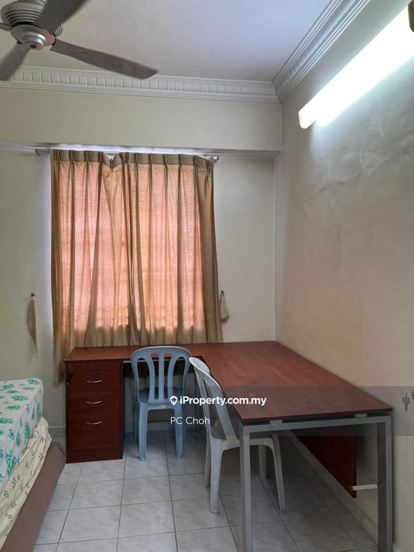 For Rent - Green Acre