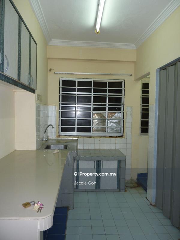 Pangsapuri untuk Dijual di Teratai Mewah Apartment Block 15,17,19,21 oleh Jacqie Goh - iProperty.com.my