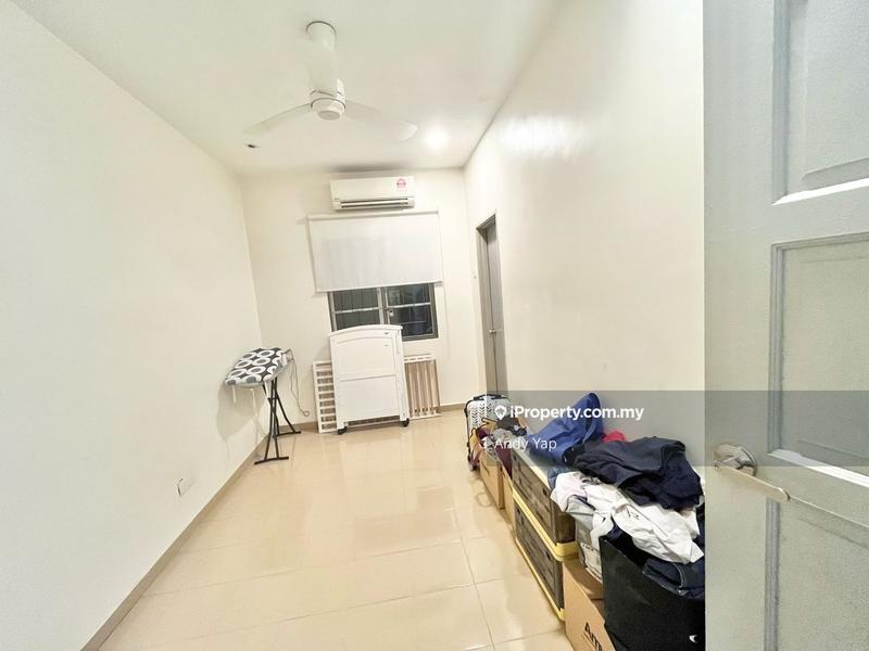 Rumah Teres untuk Dijual di Kota Emerald, Rawang oleh Andy Yap - iProperty.com.my