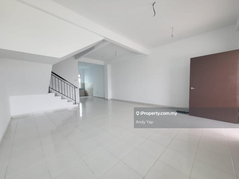 Rumah Teres 3-Tingkat untuk Dijual di Taman Kundang Jaya, Rawang oleh Andy Yap - iProperty.com.my