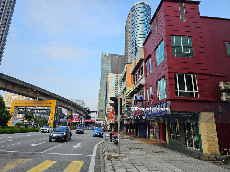 For Sale - 2 STOREY RARE UNIT ,JALAN TELAWI,JALAN MAAROF,LORONG MAAROF