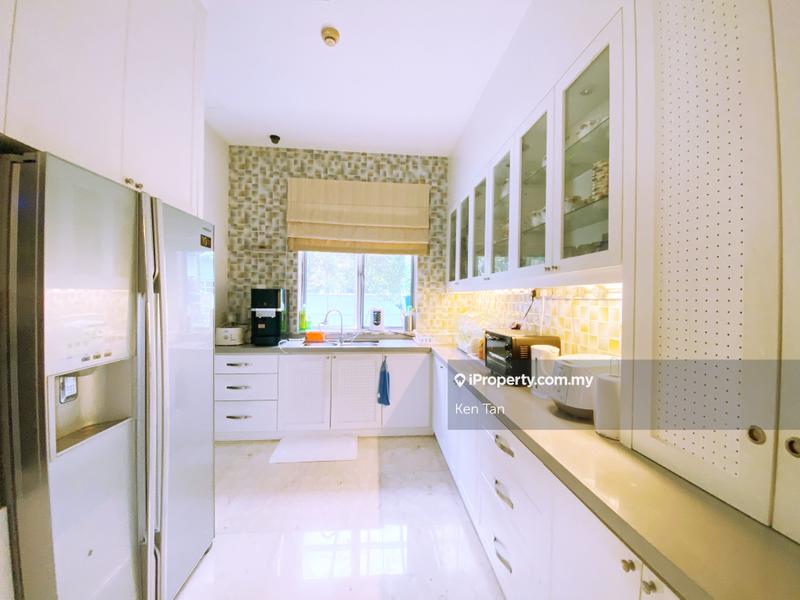 Bungalow House for Sale in Seksyen 11, Kota Damansara by Ken Tan - iProperty.com.my
