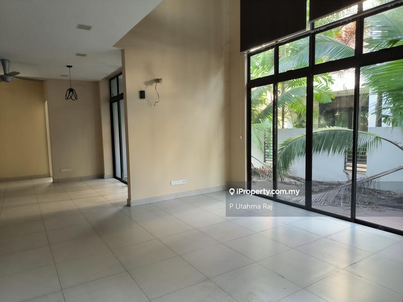 Rumah Berkembar untuk Dijual di 4akpx, Shah Alam oleh P Utahma Raj - iProperty.com.my